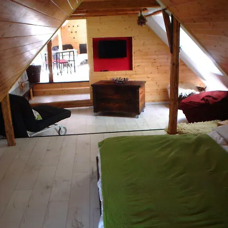 Homestay Historicky Objekt Ailit