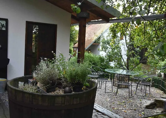 Historicky Objekt Ailit *