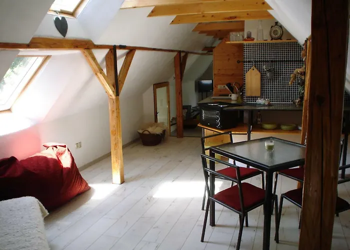 Historicky Objekt Ailit Pansiyon Podbranc